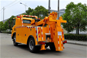 赣州高速路拖车费